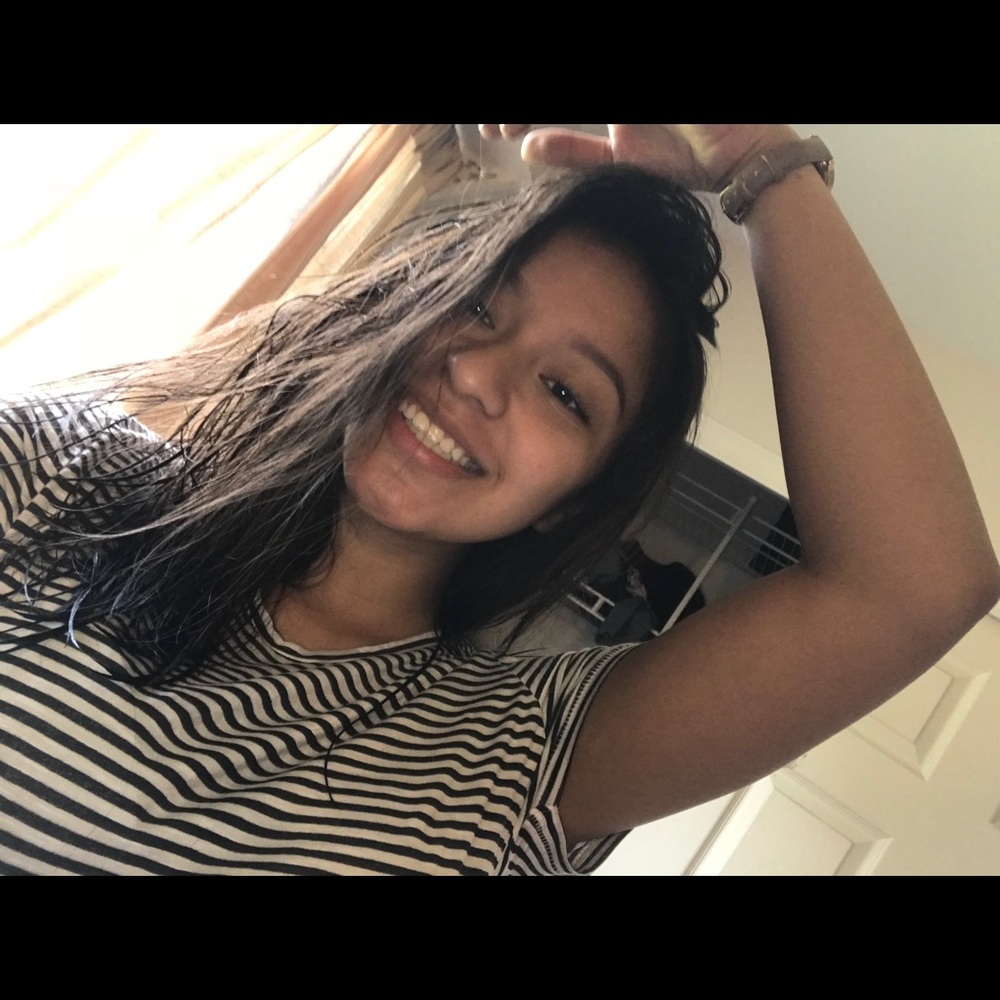 Meet your Posher, Julissa